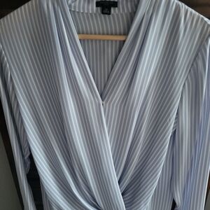 ANN TAYLOR BLOUSE.